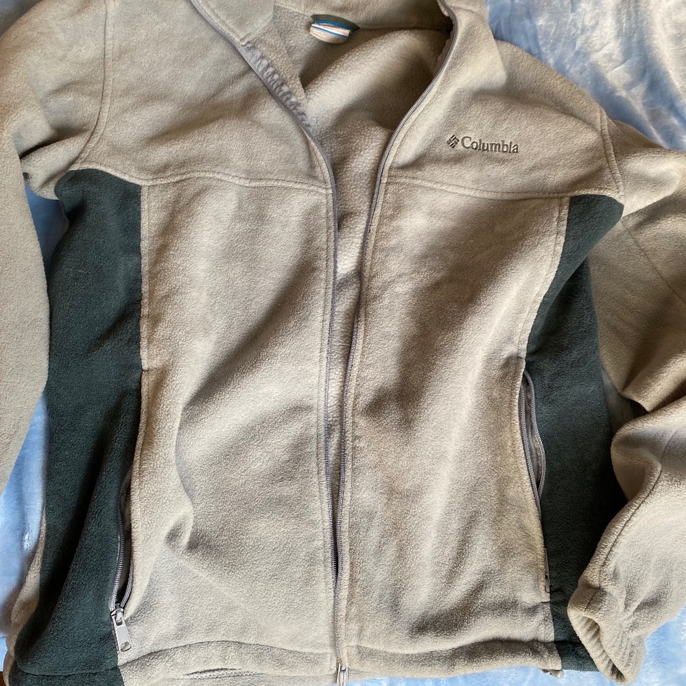Columbia Mens  zip up soft large size gem!